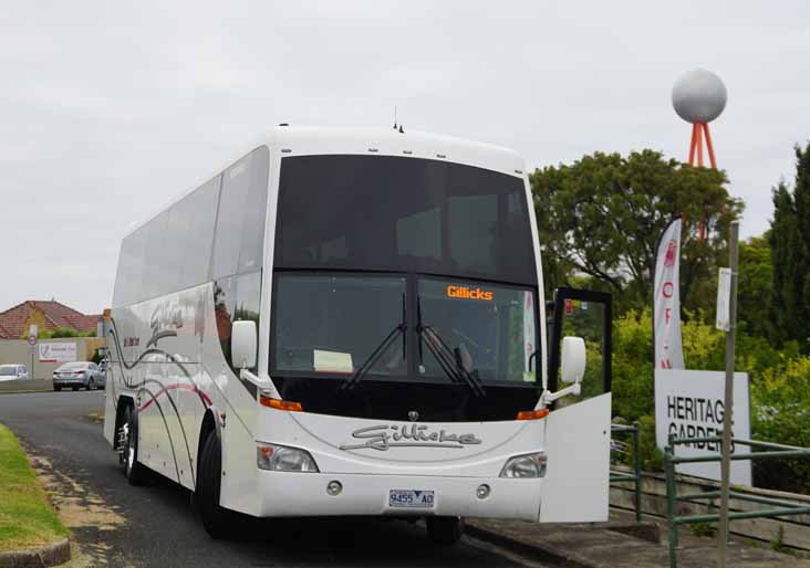 Gillicks Scania K114IB Coach Concepts 15